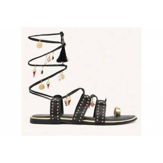 GIOSEPPO SANDALO NERO CON BORCHIE ORO