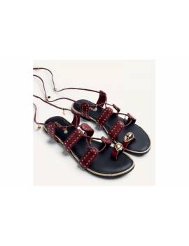 GIOSEPPO SANDALO IN PELLE CON BORCHI BURGUNDY